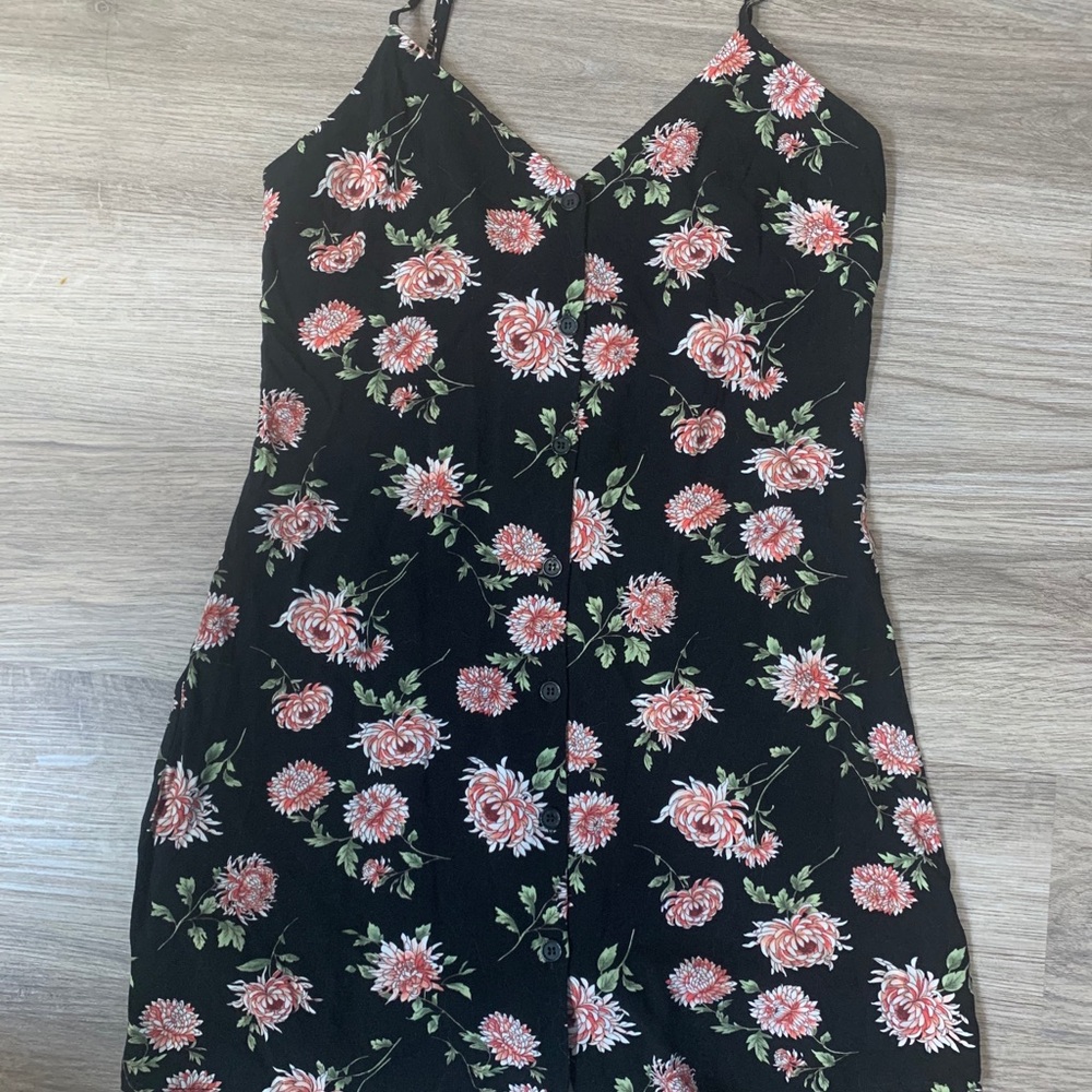 Dress - Picture 2 of 6